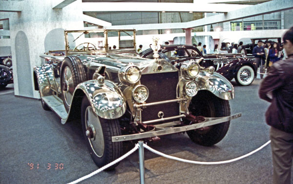 26-1a 91-10-18 1926 Daimler Barker Salon Cabriolet.jpg